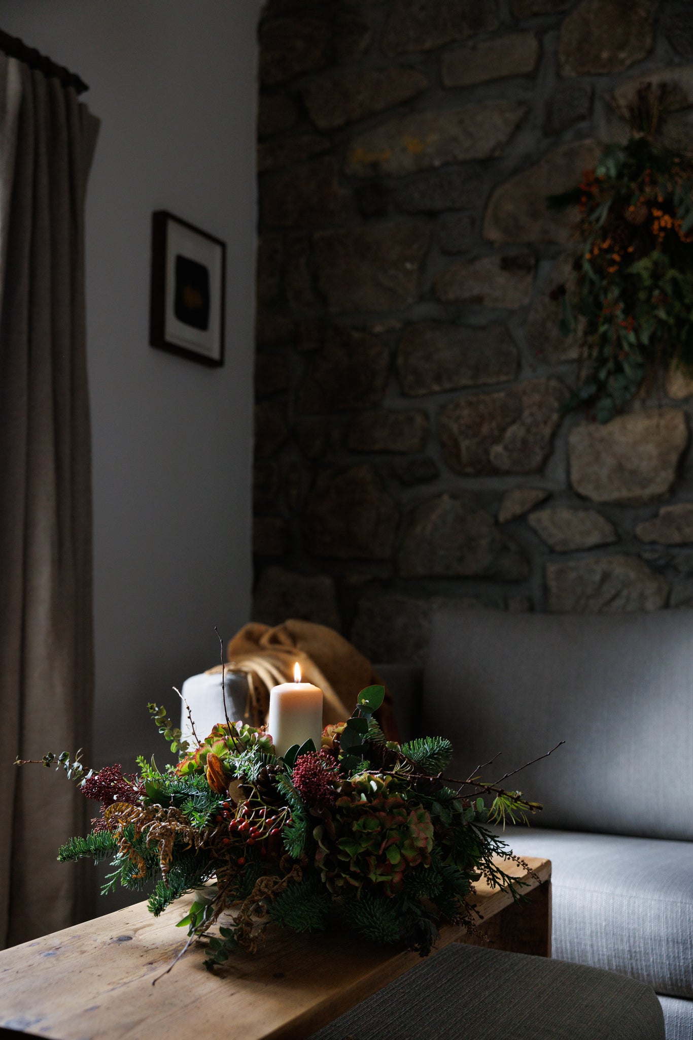 the garden dublin florist christmas arrangement