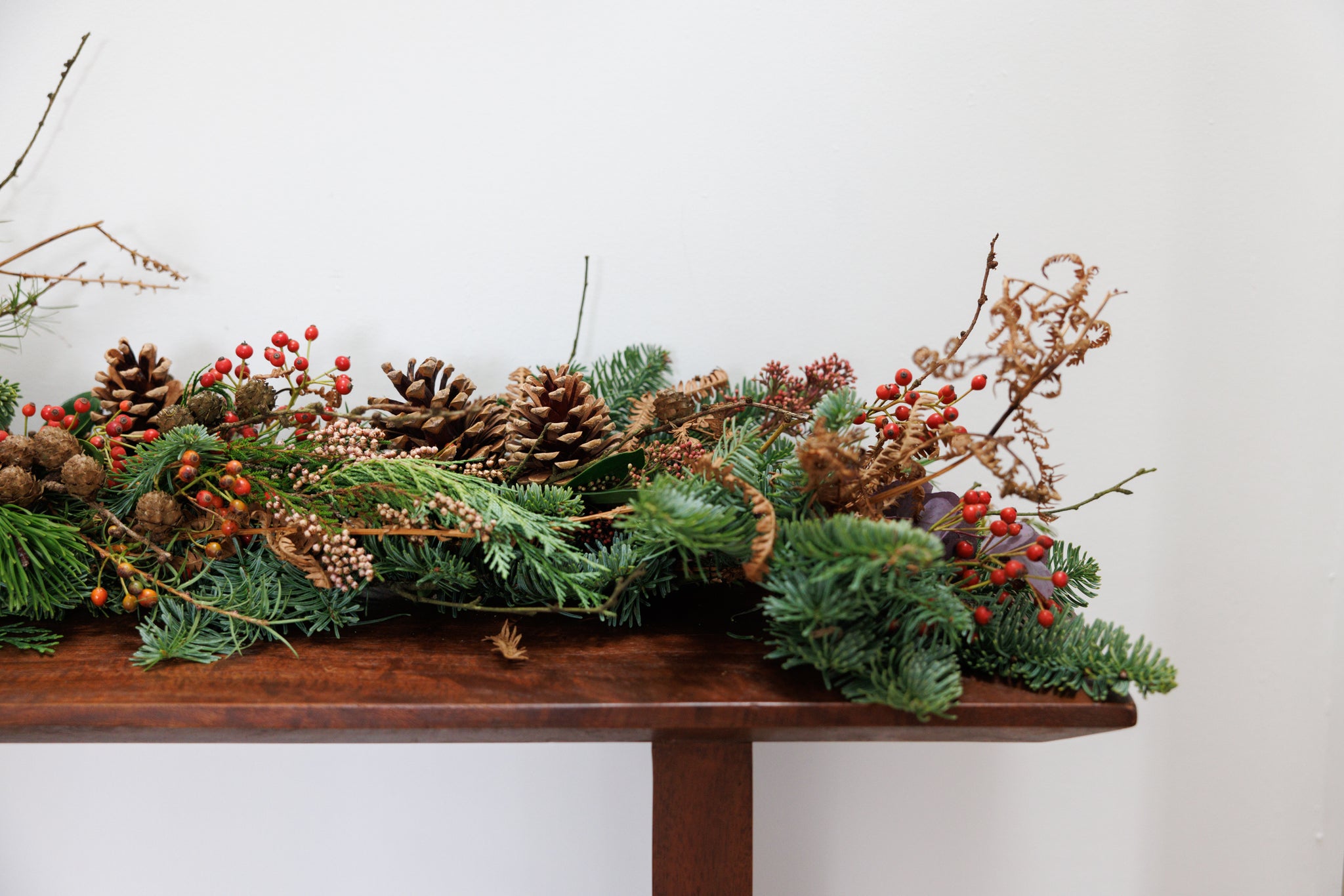 the garden dublin florist christmas garland